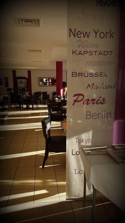 Hotel Primula Troisdorf Exteriör bild